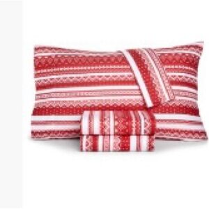 Home Design Easy Care Holiday Printed Microfib...